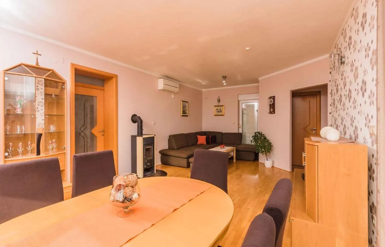 Apartment In Crikvenica 39347 Croatia